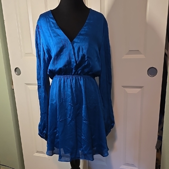 Leyden Dresses & Skirts - Elegant Blue Women's Dress